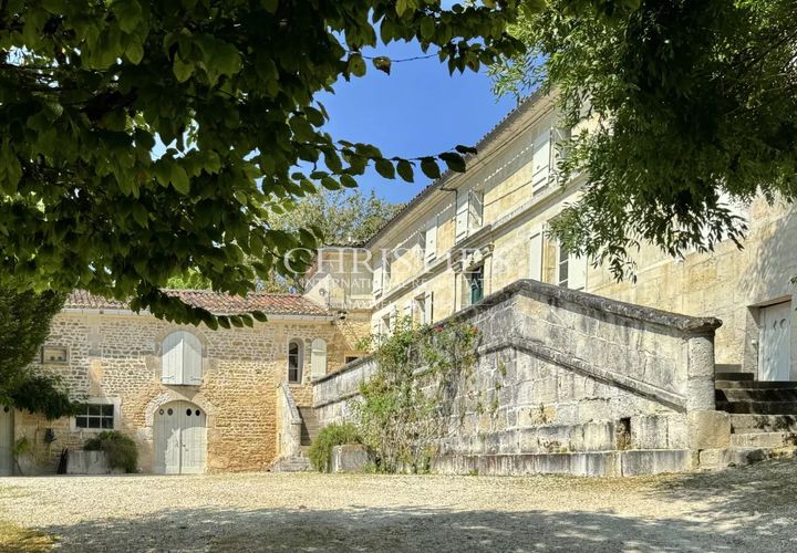 Villa a Angouleme, Charente, Angouleme - € 1.130.000 | Ref: OD1039 - foto 1