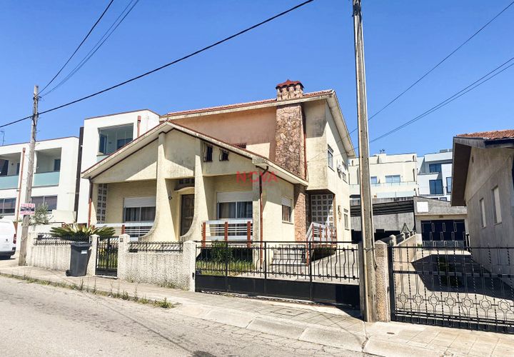 Villa i Valongo, Porto, Valongo - € 458.000 | Ref: NOVA-ER-2060 - foto 1