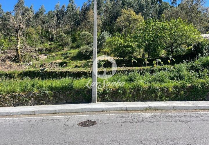 Helårsgrund i Barcelos, Braga, Barcelos - € 155.000 | Ref: 240-T-25102 - foto 1