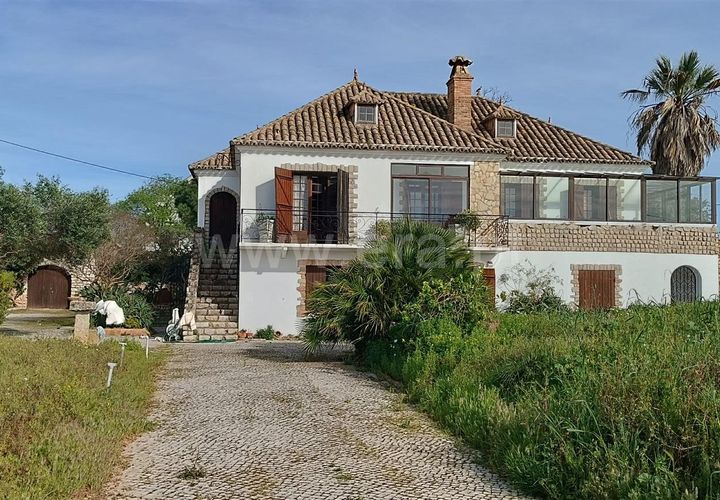 Villa a Faro, Faro, Faro - € 700.000 | Ref: 014250045 - foto 1