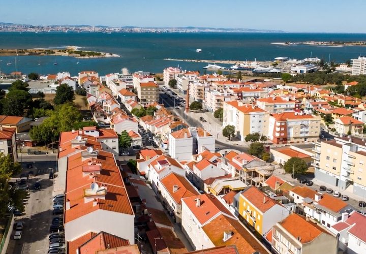 Villa i Amora, Setubal, Amora - € 690.000 | Ref: VO-ADL1 - foto 1