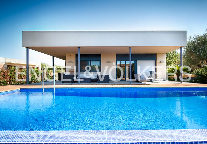 Villa in Peralada, Gerona, Peralada - € 1.365.000 | Ref: W-02T7MN - foto 1