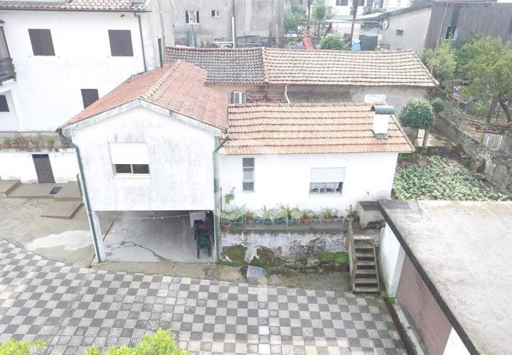 Rækkehus i Guimaraes, Braga, Guimaraes - € 130.000 | Ref: 336/M/01738 - foto 1