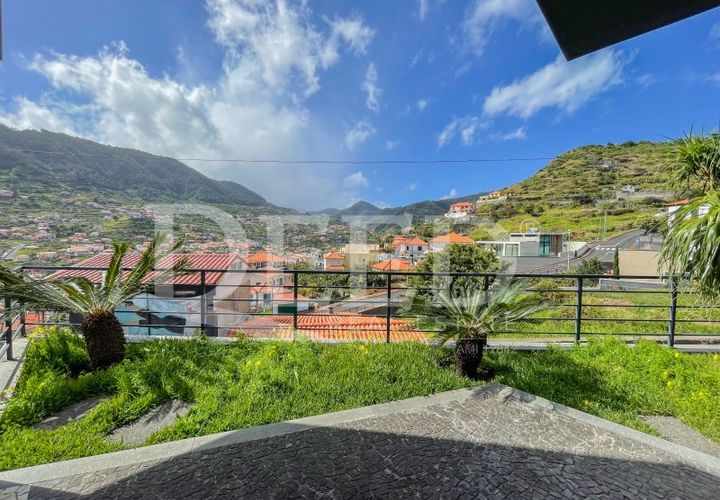 Villa i Machico, Madeira, Machico - € 750.000 | Ref: DEED/964 - foto 1