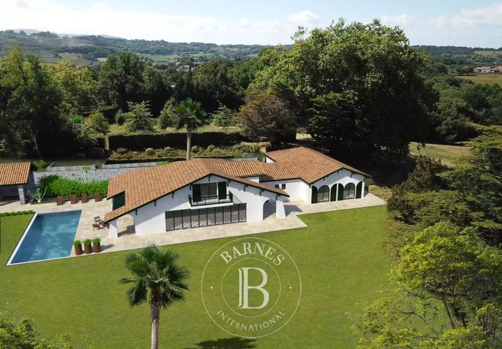 Villa a Urrugne, Pyrenees-Atlantiques, Urrugne - € 1.980.000 | Ref: M1525 - foto 1