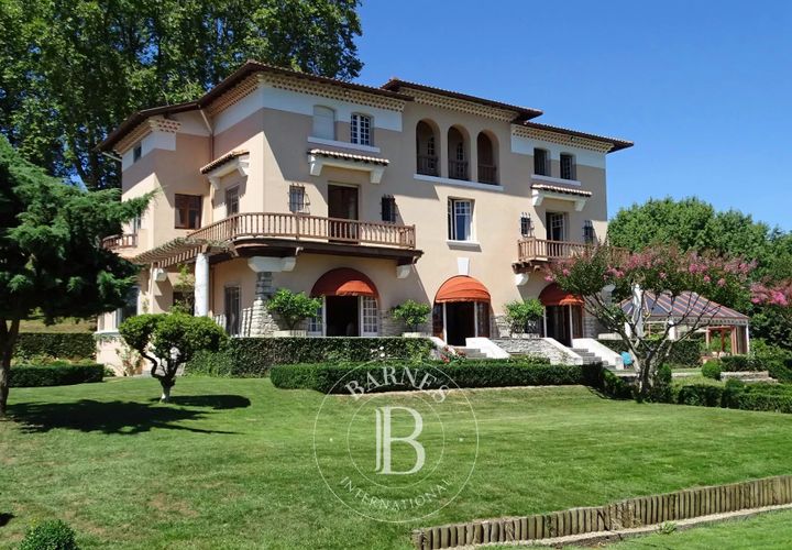 Villa a Bayonne, Pyrenees-Atlantiques, Bayonne - € 1.995.000 | Ref: M1586 - foto 1