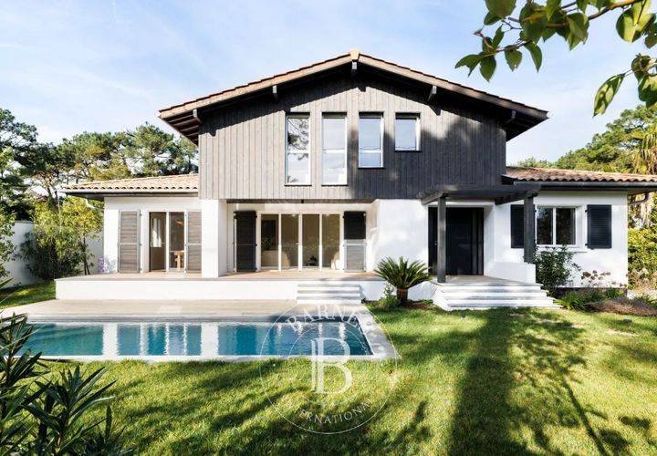 Villa i Anglet, Pyrenees-Atlantiques, Anglet - € 2.740.000 | Ref: M1598 - foto 1