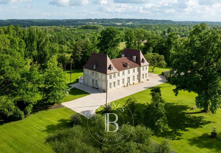 Landejendom i Dax, Landes, Dax - € 1.995.000 | Ref: M1602 - foto 1