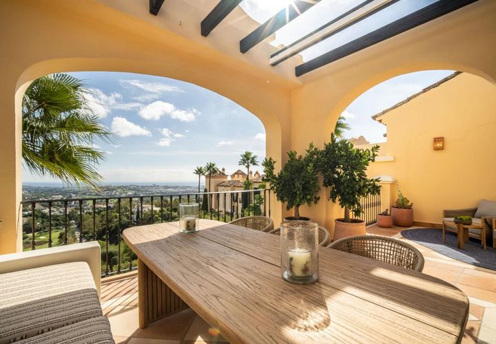 Penthouse i Benahavis, Malaga, Benahavis - € 1 375 000 | Ref: RLQ031P3 - foto 1