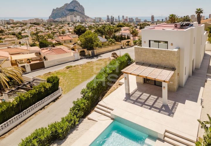Villa a Calpe, Alicante, Calpe - € 1.575.000 | Ref: BHHS-CBL-0215 - foto 1