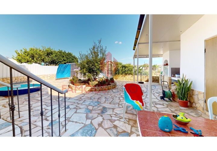 Duplex i Estombar, Faro, Estombar - € 350.000 | Ref: 452/2024 - foto 1