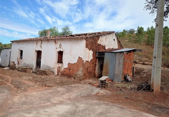 Ruinere i Alte, Faro, Alte - € 45.000 | Ref: 338230172 - foto 1
