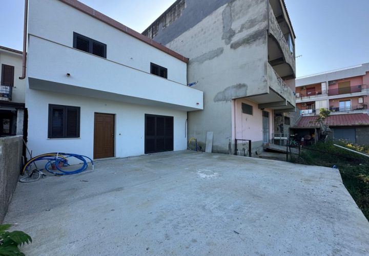Leilighet i Torregrotta, Messina, Torregrotta - € 200 000 | Ref: APF007 - foto 1