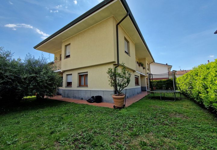 Villa i Lucca, Lucca, Lucca - € 465.000 | Ref: 6154 - foto 1