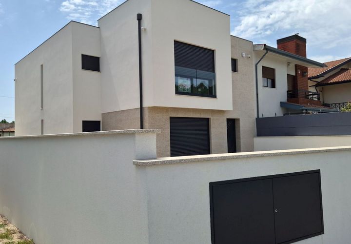 Byhus i Maia, Porto, Maia - € 759.000 | Ref: 00820 - foto 1