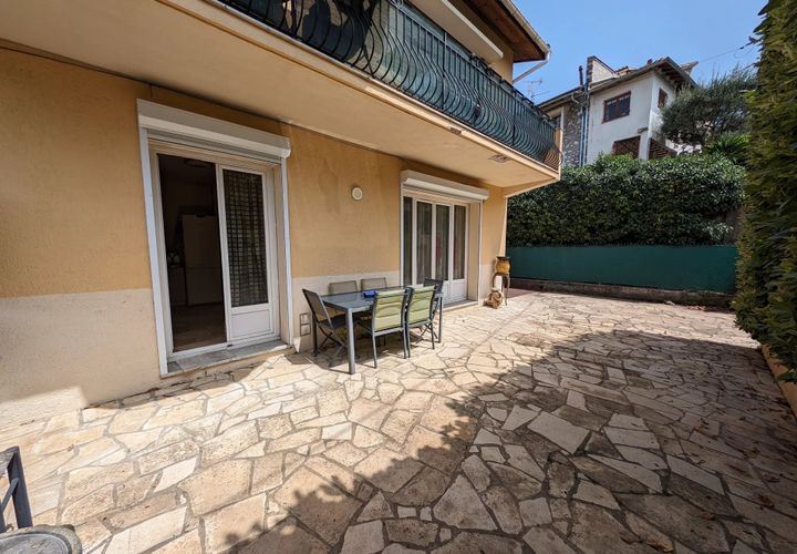 Leilighet i La Trinité, Alpes-Maritimes, La Trinité - € 359 000 | Ref: 945 - foto 1