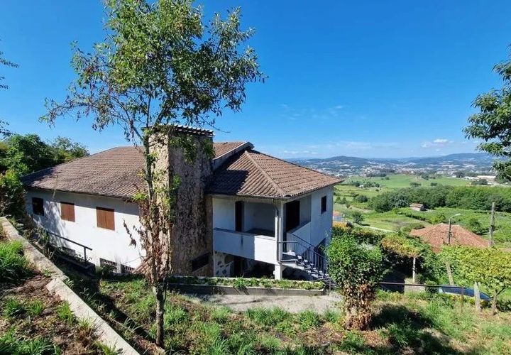 Villa a Santo Tirso, Porto, Santo Tirso - € 469.000 | Ref: QU540 - foto 1