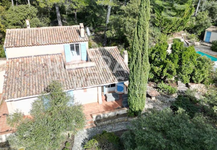 Villa i Sillans-La-Cascade, Var, Sillans-La-Cascade - € 392.000 | Ref: 85679453 - foto 1