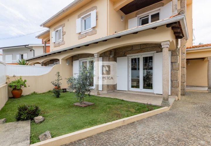 Byhus i Vila Nova da Telha, Porto, Vila Nova da Telha - € 465.000 | Ref: RZ0284RZ - foto 1