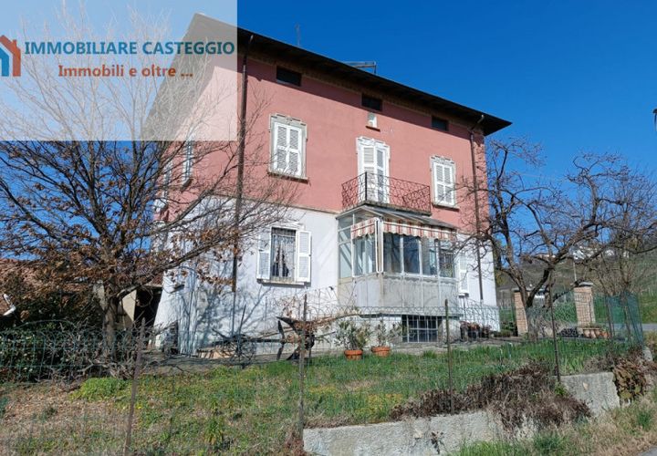 Villa a Casteggio, Pavia, Casteggio - € 320.000 | Ref: 2010 - foto 1