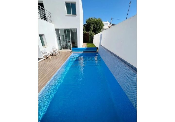 Villa i Estombar, Faro, Estombar - € 600.000 | Ref: AR-6654 - foto 1