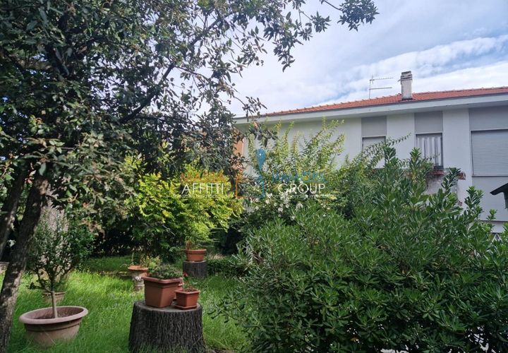 Villa i Carrara, Massa and Carrara, Carrara - € 350.000 | Ref: 3268 - foto 1
