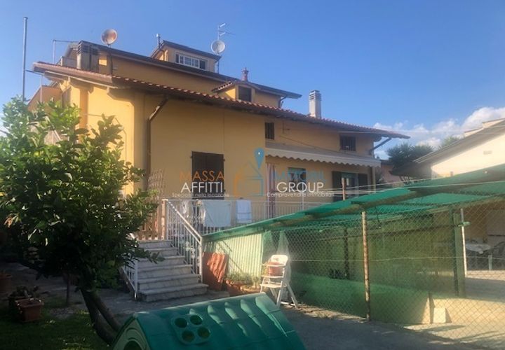 Byhus i Massa, Massa and Carrara, Massa - € 399.000 | Ref: 3218 - foto 1