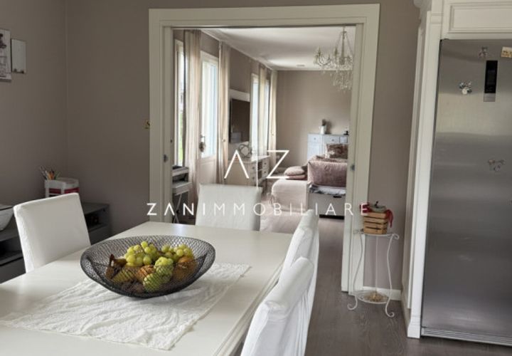 Villa a Castelfranco Veneto, Treviso, Castelfranco Veneto - € 790.000 | Ref: A73 - foto 1