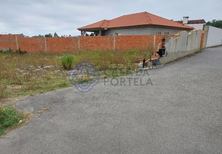 Helårsgrund i Ovar, Aveiro, Ovar - € 87.000 | Ref: 187591 - foto 1