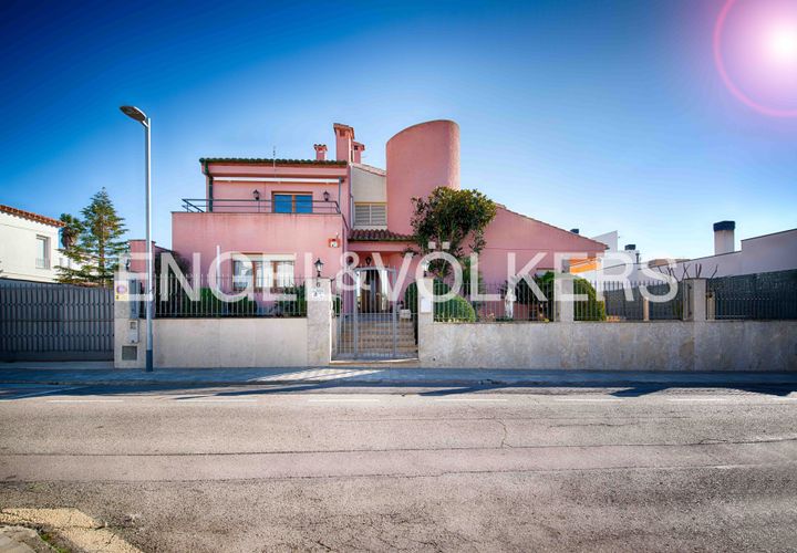 Villa i Roses, Gerona, Roses - € 598.000 | Ref: W-02YBKE - foto 1