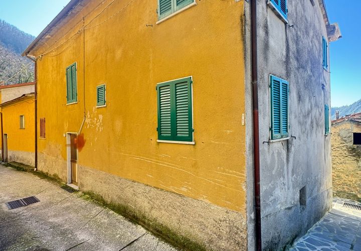 Byhus i Seravezza, Lucca, Seravezza - € 100.000 | Ref: 2369 - foto 1