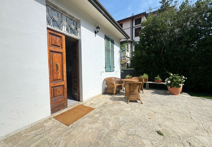 Villa a Pietrasanta, Lucca, Pietrasanta - € 3.000/mes | Ref: 1977 - foto 1