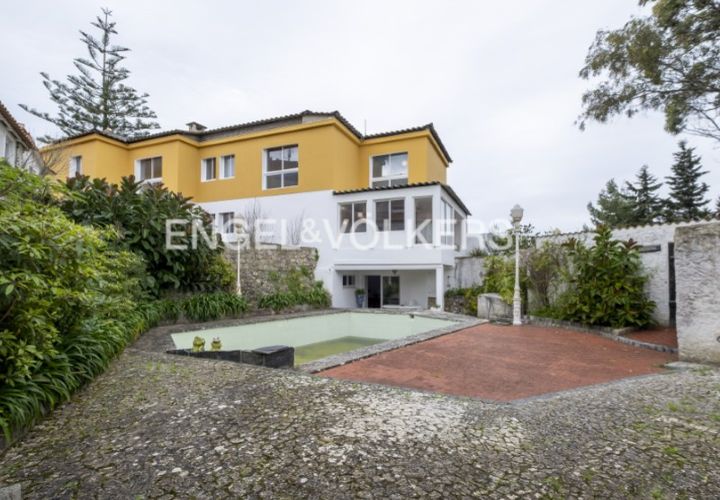 Villa i Oeiras, Lisbon, Oeiras - € 1.950.000 | Ref: W-02YZLI - foto 1