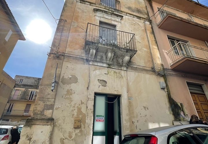 Villa i Ragusa, Ragusa, Ragusa - € 6.500 | Ref: 11553 - foto 1