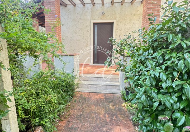 Villa a Seravezza, Lucca, Seravezza - € 3.000/mes | Ref: 2313 - foto 1