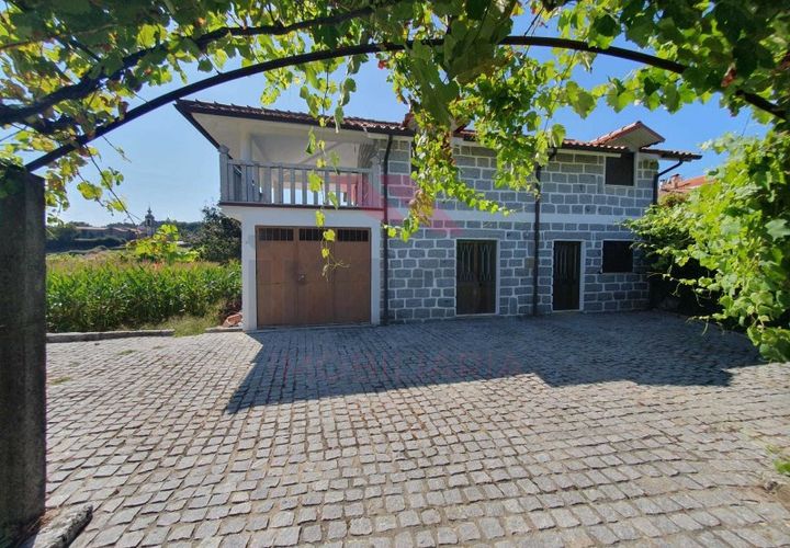 Villa i Viana do Castelo, Viana do Castelo, Viana do Castelo - € 200.000 | Ref: AVV-2340-AM-0824 - foto 1