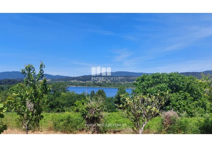 Helårsgrund i Caminha, Viana do Castelo, Caminha - € 132.000 | Ref: C02869 - foto 1
