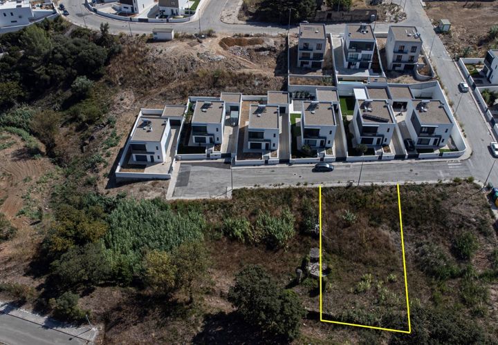Terreno en Alenquer, Lisbon, Alenquer - € 98.000 | Ref: T-28513 - photo 1