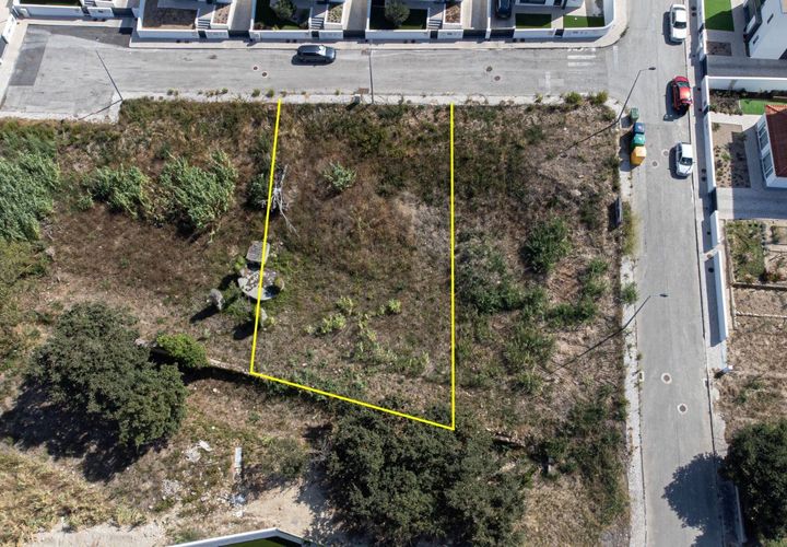 Tomt i Alenquer, Lisbon, Alenquer - € 98 000 | Ref: T-28513 - foto 1