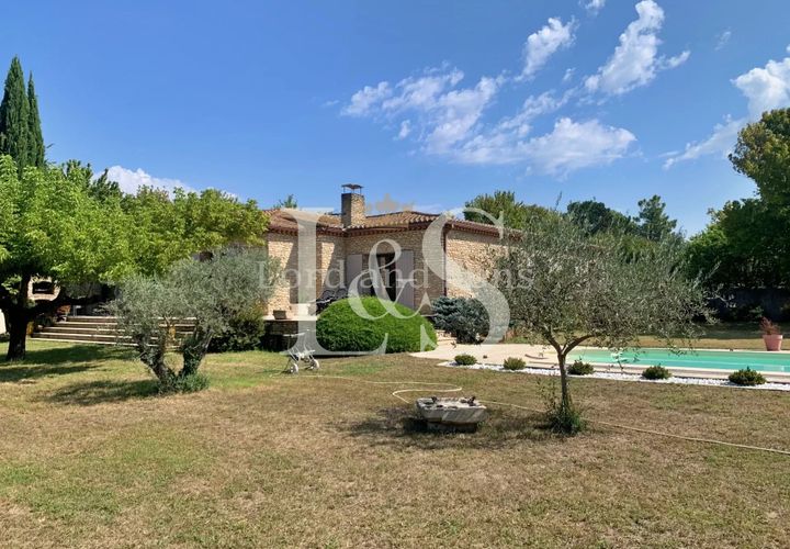 Farm hus i Carpentras, Vaucluse, Carpentras - € 750.000 | Ref: 2496 - foto 1