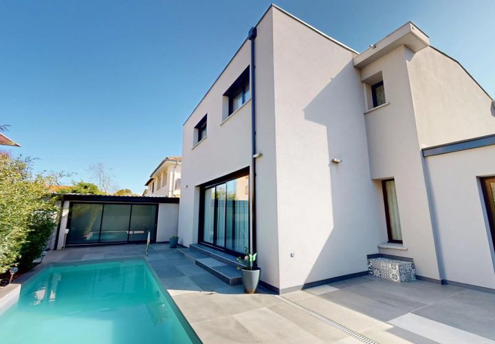 Villa i Toulouse, Haute-Garonne, Toulouse - € 1.050.000 | Ref: 1057 - foto 1