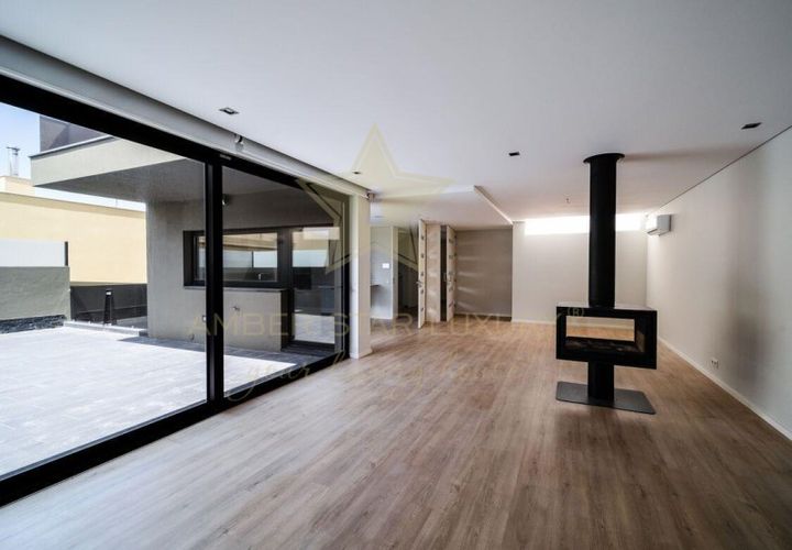 Villa a Canidelo, Porto, Canidelo - € 1.000.000 | Ref: 0067/25 - foto 1