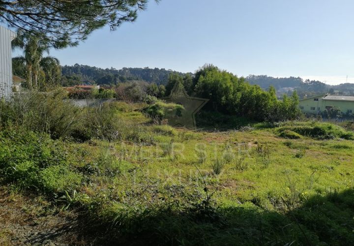 Helårsgrund i Espinho, Aveiro, Espinho - € 59.500 | Ref: 1326/24 - foto 1