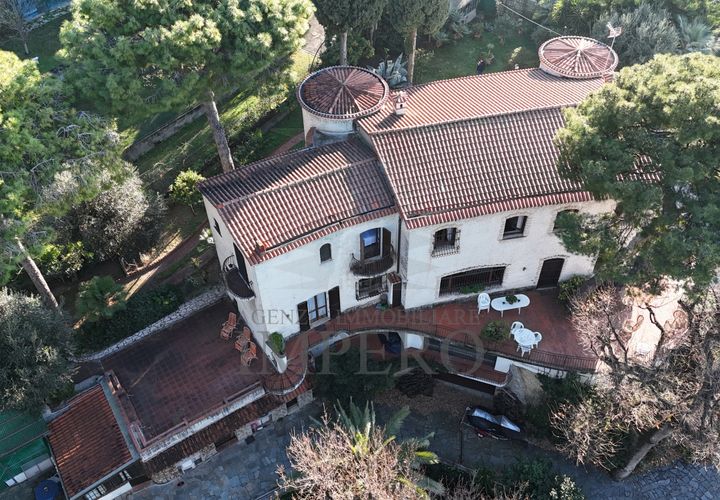 Villa i Bordighera, Imperia, Bordighera - € 1.990.000 | Ref: 23203 - foto 1
