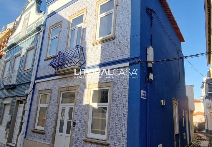 Villa i Ilhavo, Aveiro, Ilhavo - € 325.000 | Ref: VEN-3969 - foto 1
