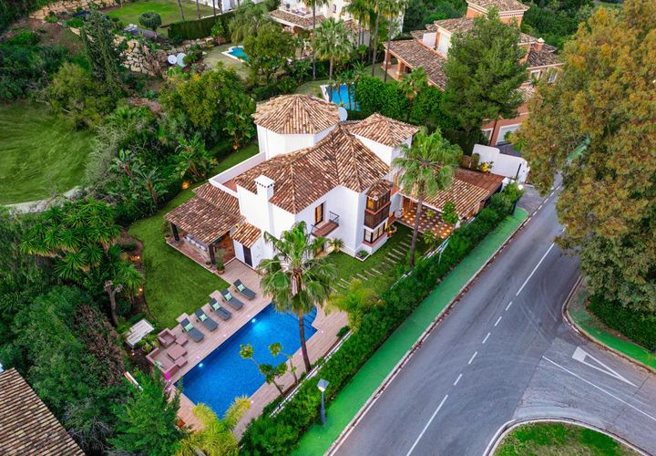 Villa a Benahavis, Malaga, Benahavis - € 2.950.000 | Ref: RLQ033V4 - foto 1