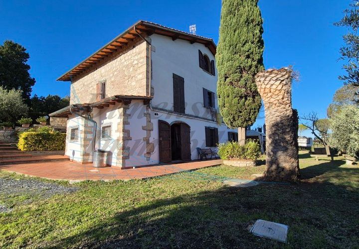 Villa i Rosignano Marittimo, Livorno, Rosignano Marittimo - € 500.000 | Ref: R385 - foto 1