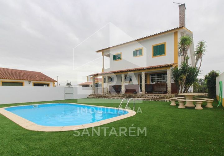 Villa i Vale de Santarem, Santarem, Vale de Santarem - € 750.000 | Ref: 11732 - foto 1