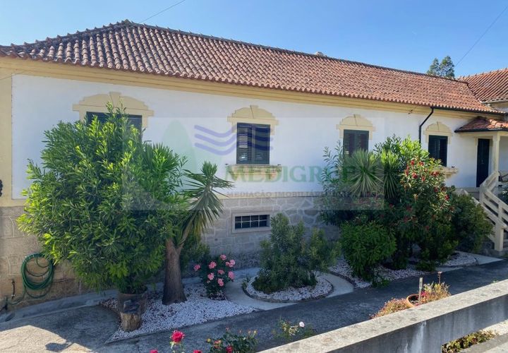 Villa i Sever do Vouga, Aveiro, Sever do Vouga - € 385.000 | Ref: CAS_1719 - foto 1