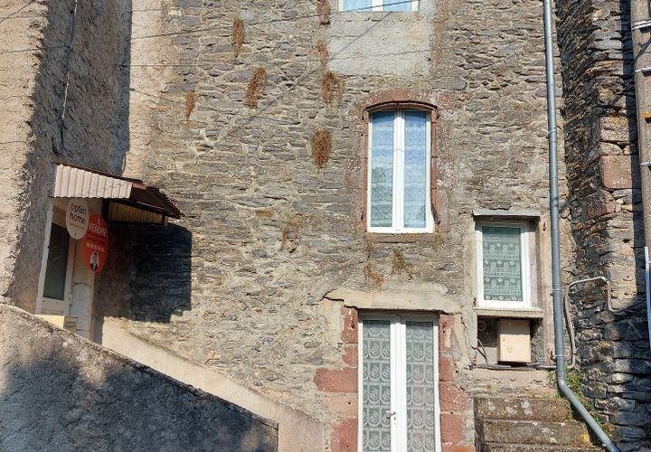 Landsbyhus i Camarès, Aveyron, Camarès - € 35.000 | Ref: 35142 - foto 1